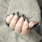 gel-nails-noir-blanc
